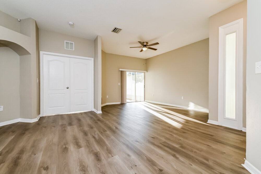 6150 Kiteridge Dr - Photo 4 of 19