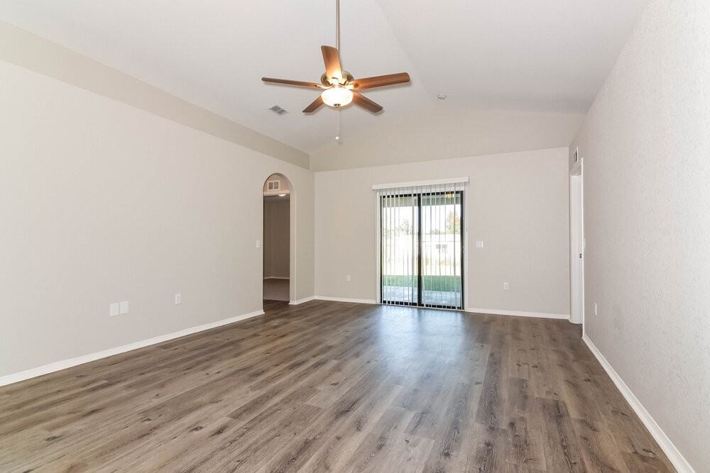 8179 Woodvine Cir - Photo 2 of 15