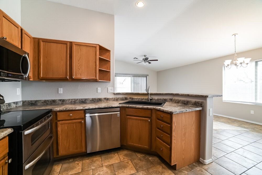 3510 W Thurman Dr - Photo 5 of 19