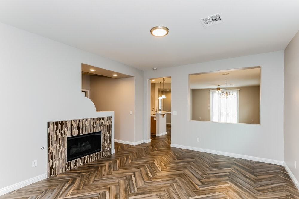 681 Fontayne Ave - Photo 5 of 16