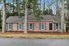 661 Greenview Ave Se - Photo 1 of 1