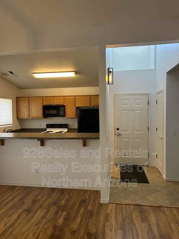 6485 E Settlers Run Rd #10 - Photo 4 of 21