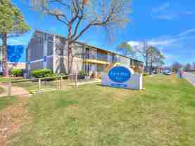 4655 South Darlington Avenue - Photo 1 of 1