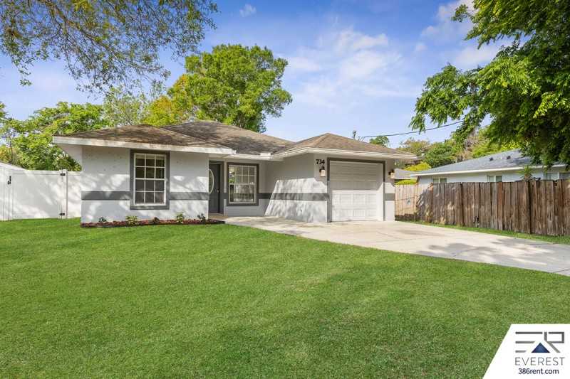 734 Flora St - Photo 5 of 43