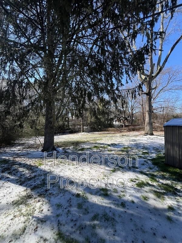 108 Sunset Ln - Photo 2 of 10