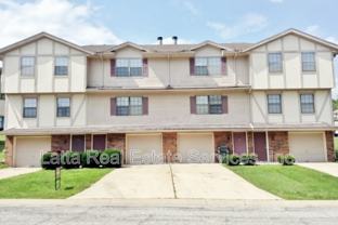 240 Nw Waterwheel Ct - Photo 1 of 1