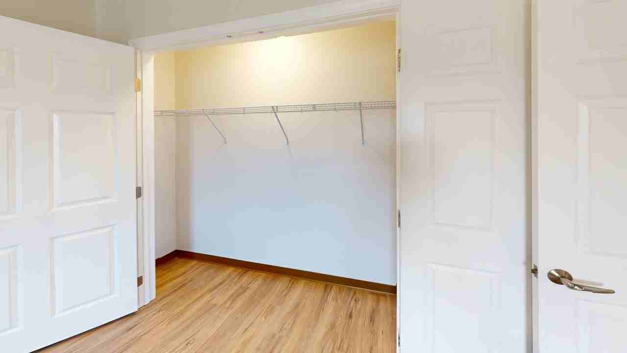 Avery Lane Apartments - Photo 6 of 20