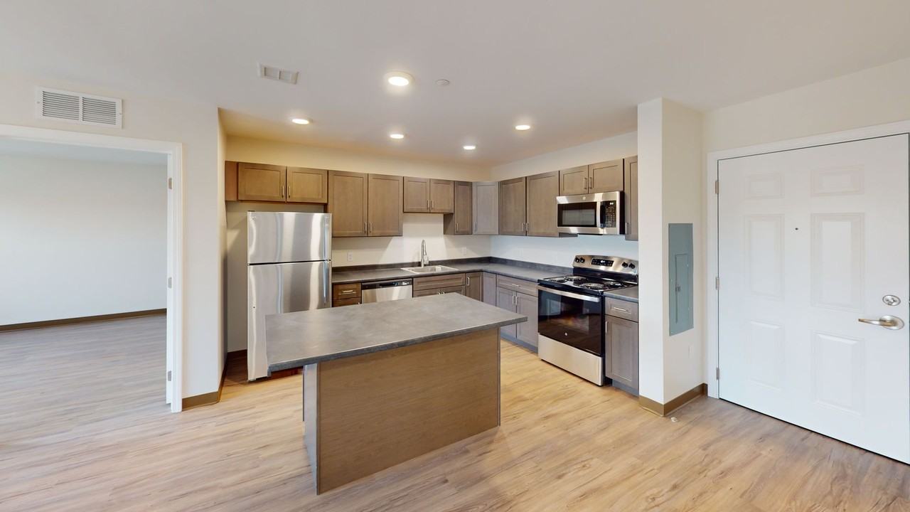 Avery Lane Apartments - Photo 3 of 10