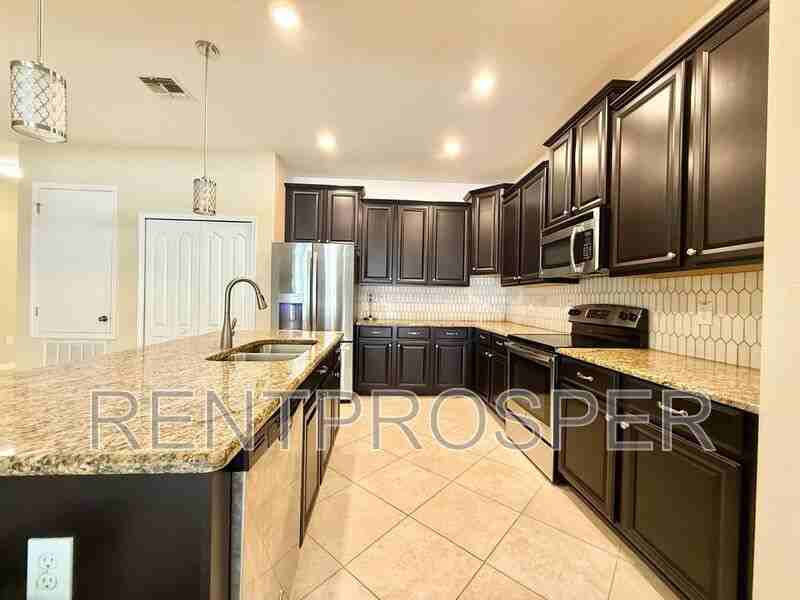 1161 Seburn Rd - Photo 5 of 37