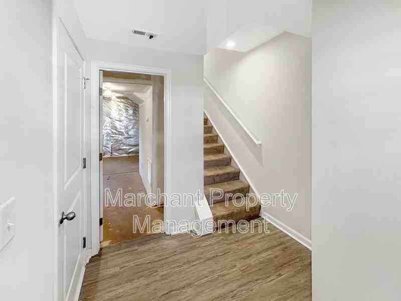 219 Maple Forge Trl - Photo 3 of 19