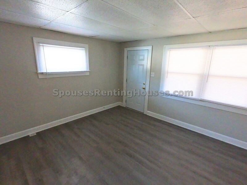 1304 N Linwood Ave - Photo 3 of 10