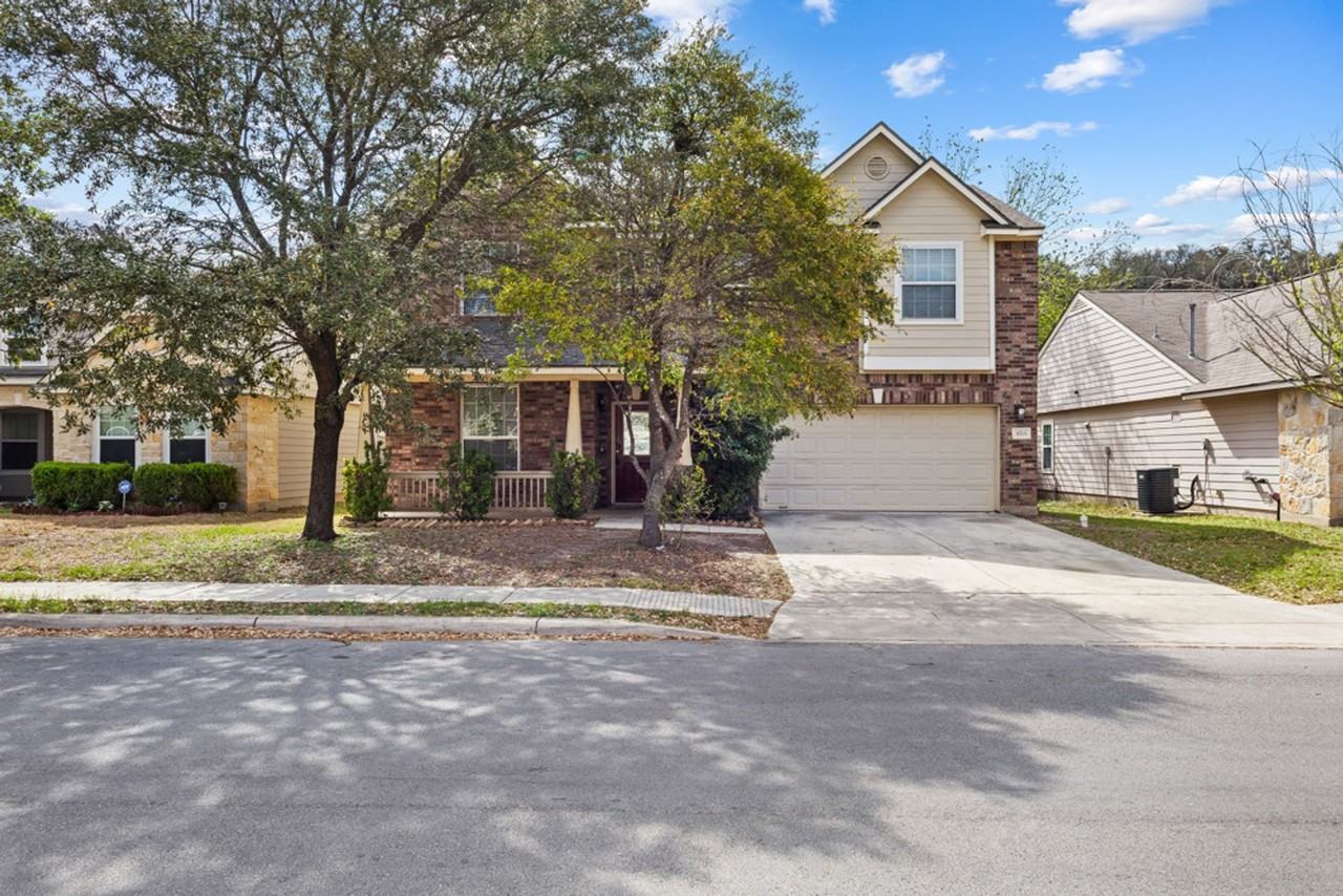 4914 Roan Brk - Photo 3 of 26