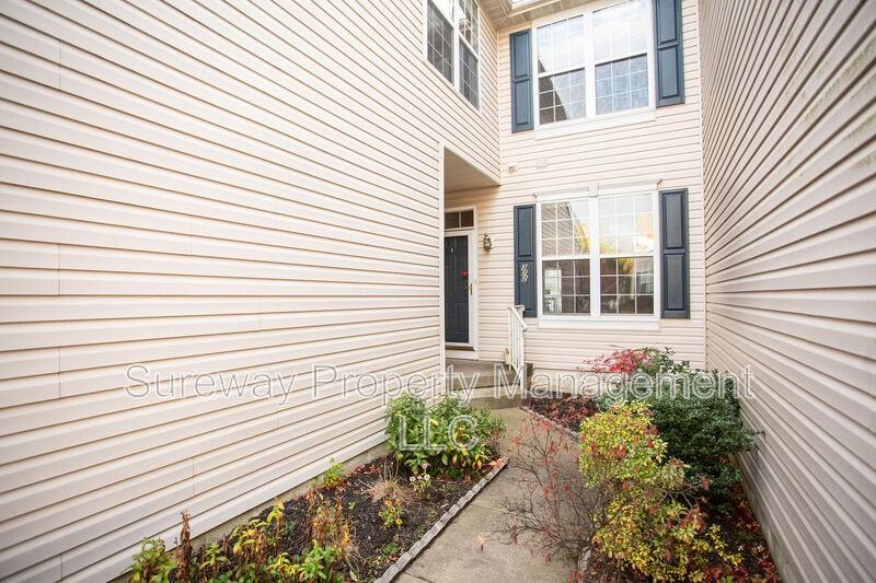 372 Tuvira Ln - Photo 2 of 45