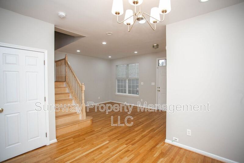 372 Tuvira Ln - Photo 5 of 45