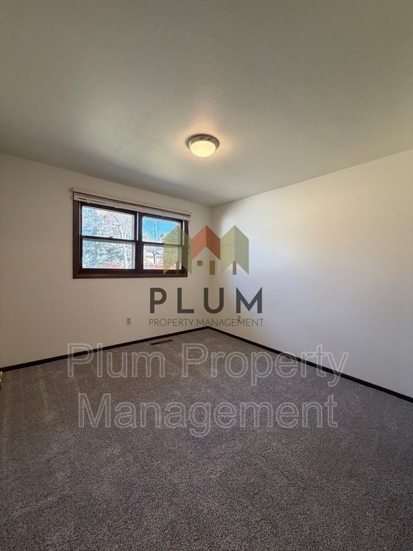 1402 Khanabad Way - Photo 7 of 26