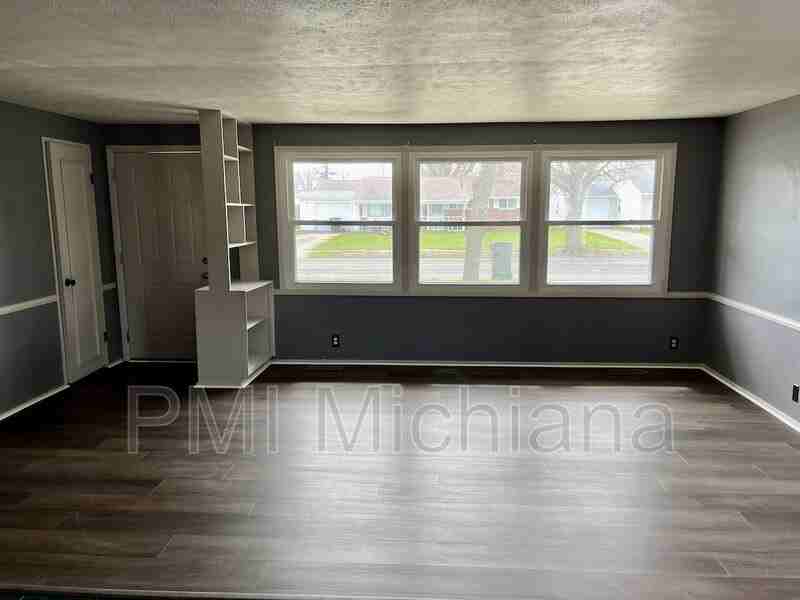 3407 Kent Ln - Photo 4 of 16