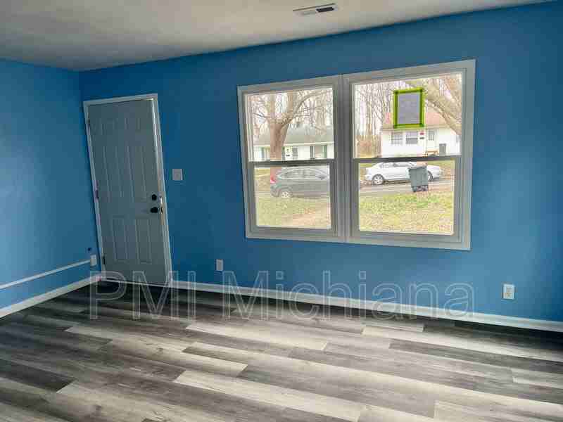 1909 Swygart Ave - Photo 3 of 11