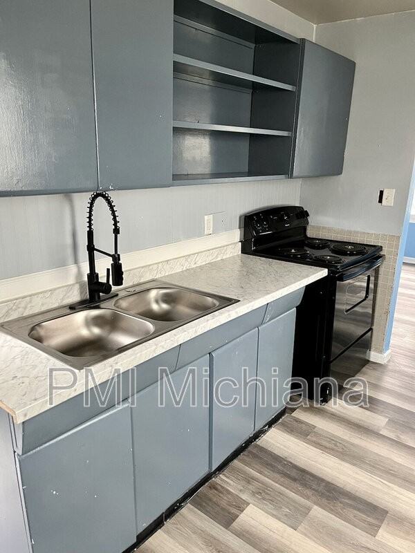 1909 Swygart Ave - Photo 5 of 11