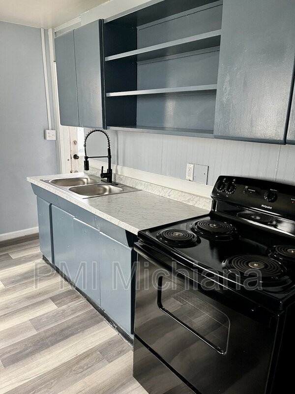 1909 Swygart Ave - Photo 6 of 11