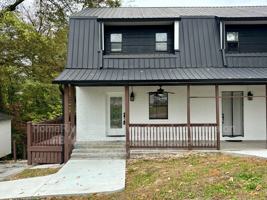 featured image of 819 Asterwood Dr #B