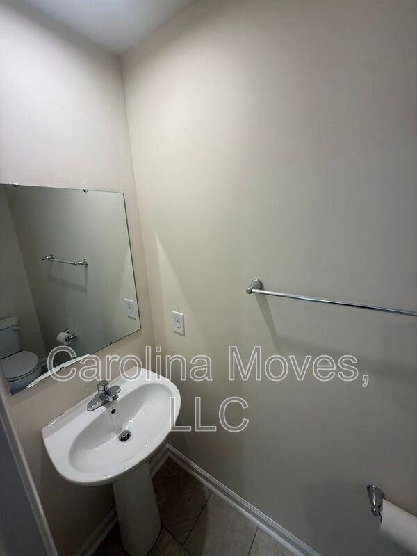 328 Timberwild Dr - Photo 6 of 14