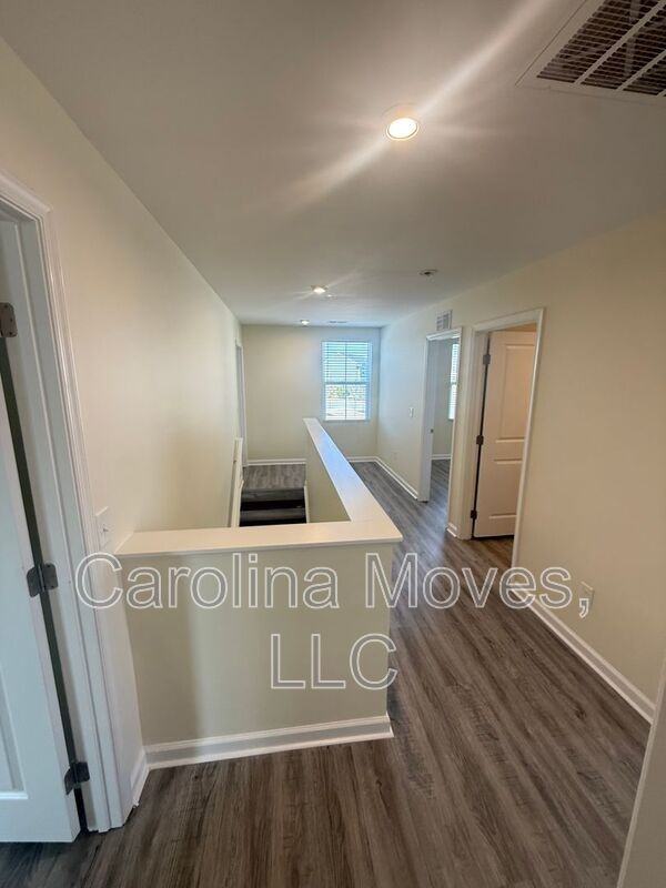 328 Timberwild Dr - Photo 7 of 14