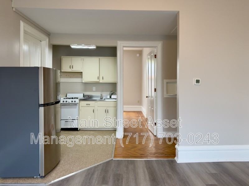 2011 N 3rd St #5 - Photo 3 of 20