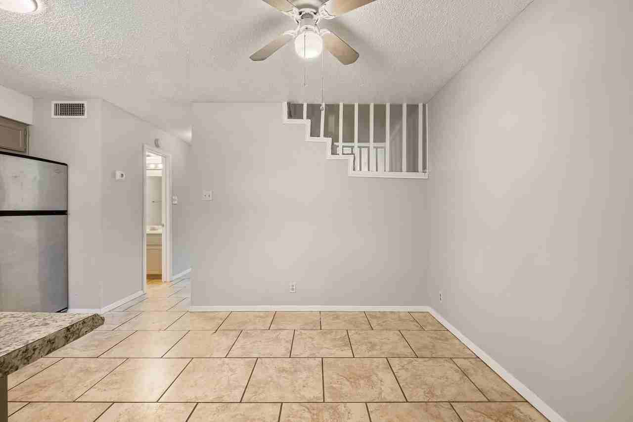 3904 Hudson Bend Rd #A - Photo 5 of 24