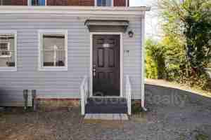 featured image of 25 S Jefferson St #B