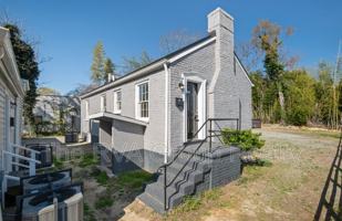 featured image of 25 S Jefferson St #C