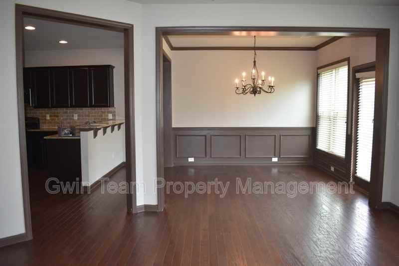 3676 Archgate Ct - Photo 6 of 29