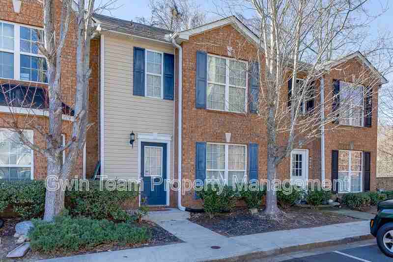 2883 Creek Bottom Ct - Photo 2 of 34