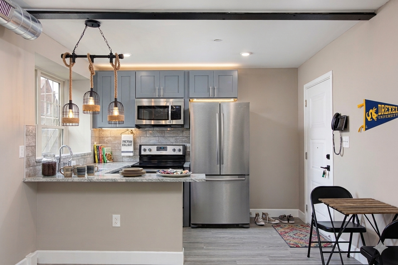 437 N 40th St - Photo 4 of 41