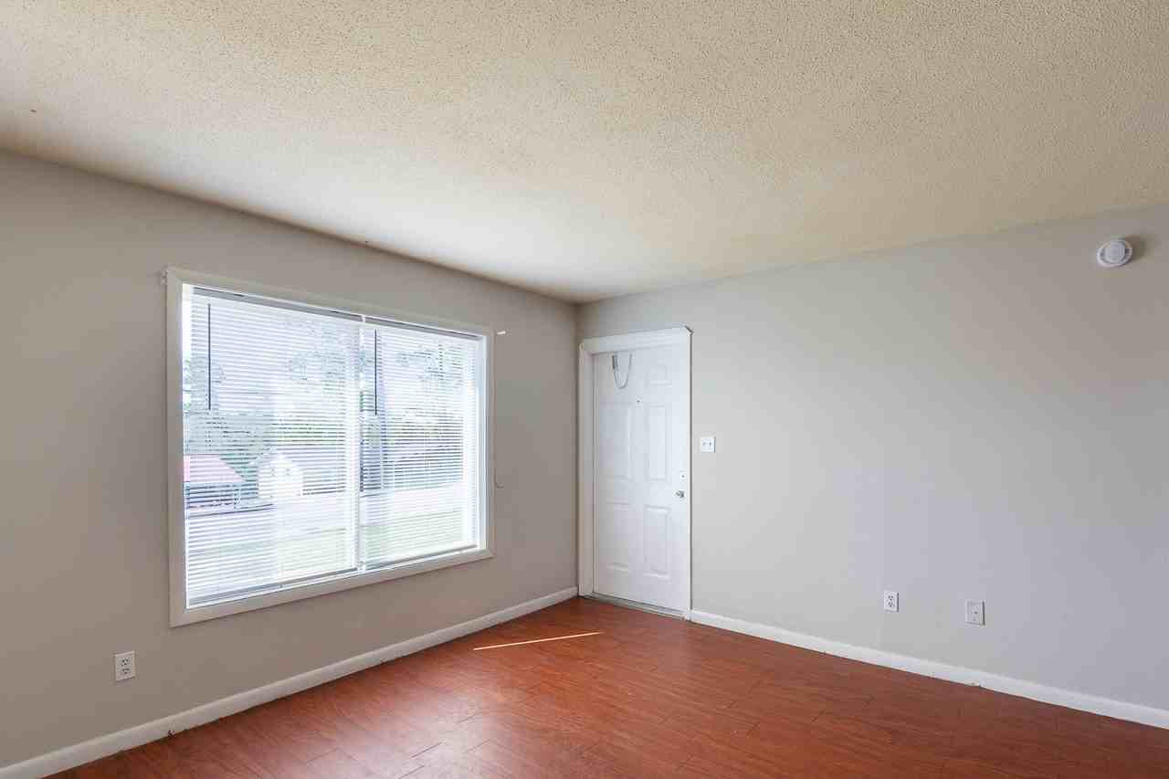 2219 Walden Drive Supra - Photo 2 of 15