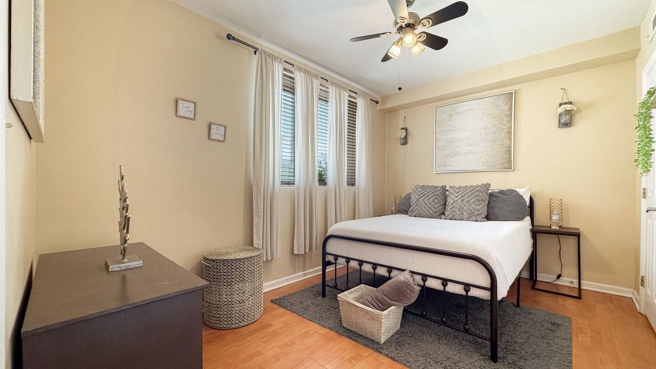 30 Kings Way - Photo 3 of 48