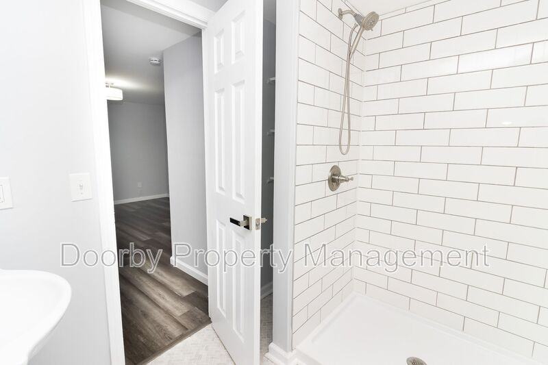 1313 Timbercrest Ln #103 - Photo 2 of 12