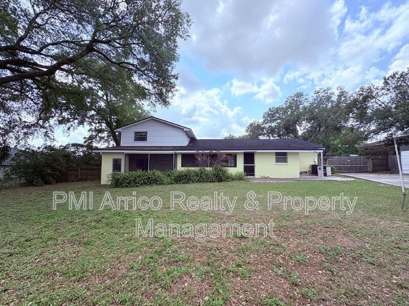 1008 Lady Guinevere Dr - Photo 3 of 49