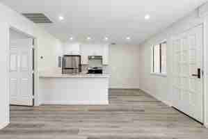 featured image of 283 Heather Ct