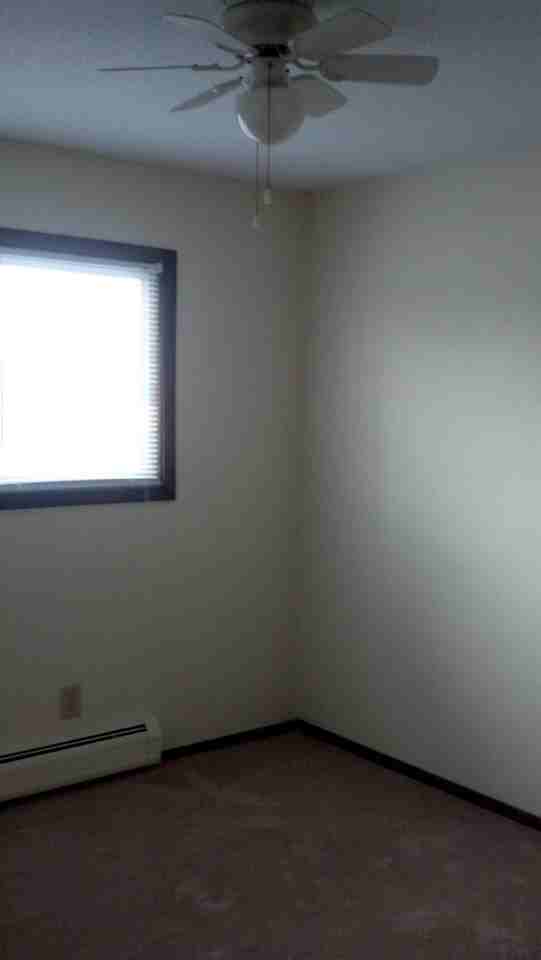 Raymond - Photo 6 of 7