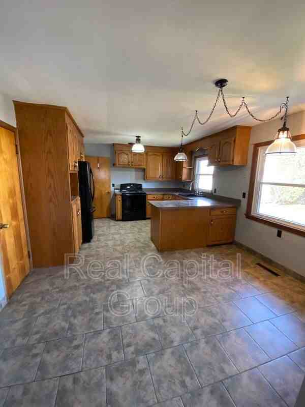 3518 Ontario St - Photo 7 of 20