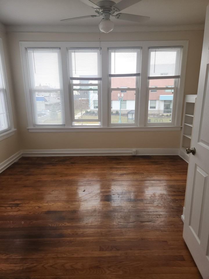 1220 Market - Photo 4 of 9