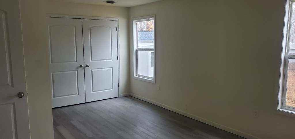 365 Pleasant View Drive - Photo 4 of 6