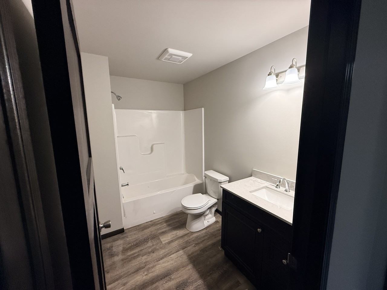 Fox Meadow Townhomes - Photo 4 of 21