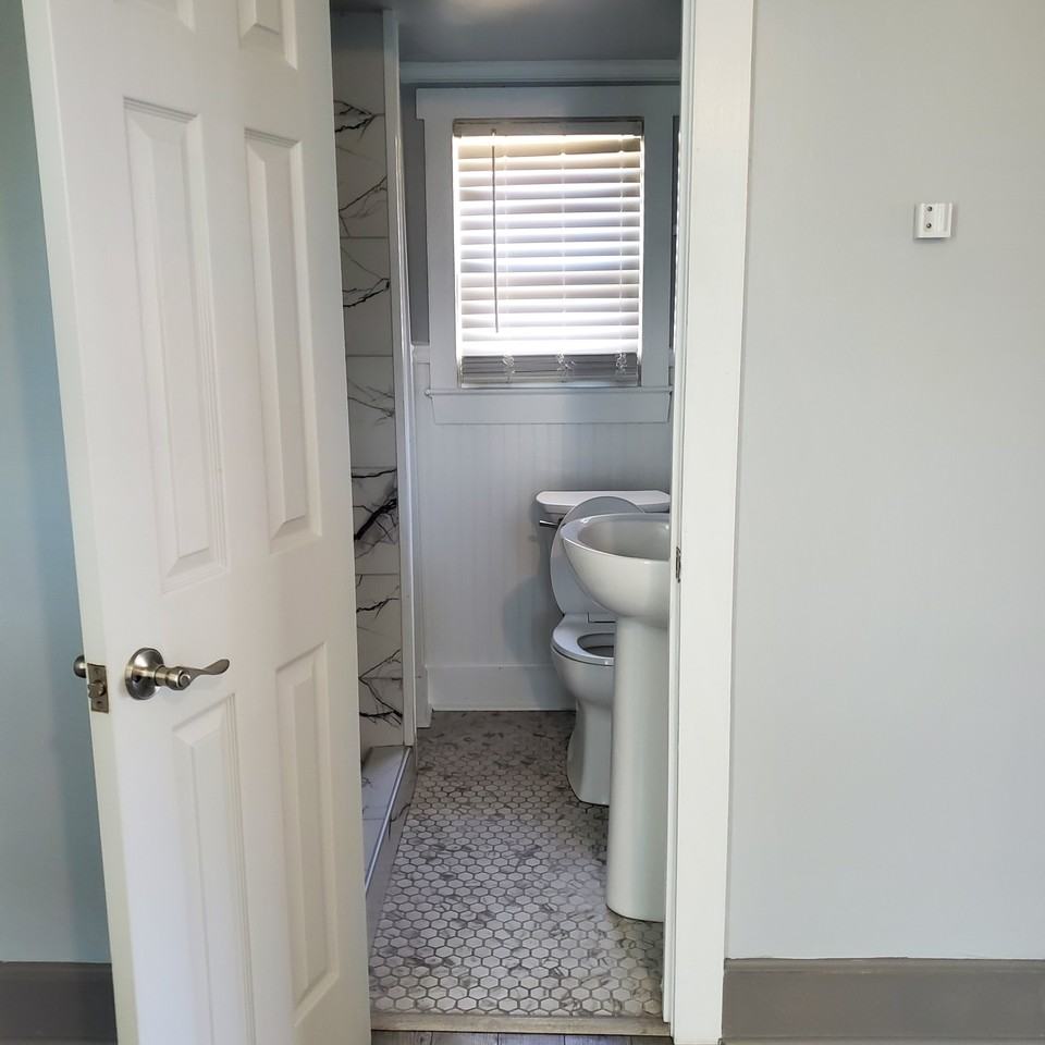 1104 S. 2nd St. - Photo 5 of 8