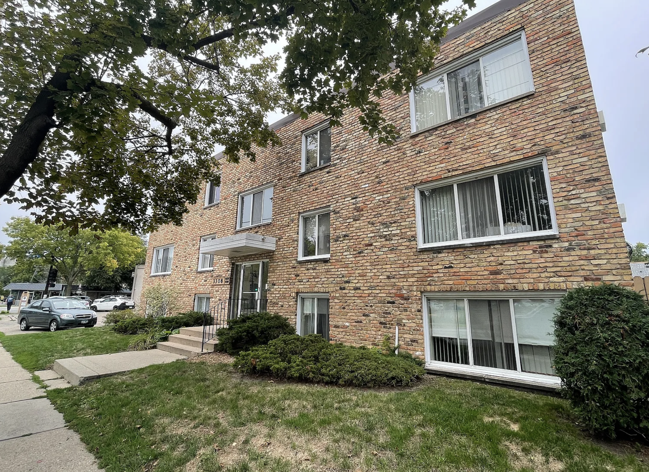 3308 East 38th Street - Photo 5 of 12