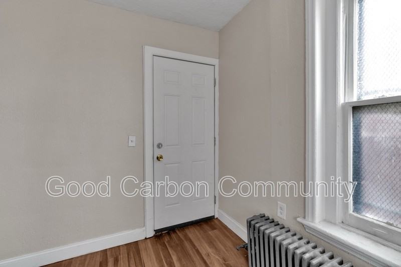 430 Delaware Ave #208 - Photo 6 of 20