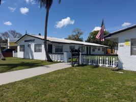 featured image of 2111 Roosevelt St