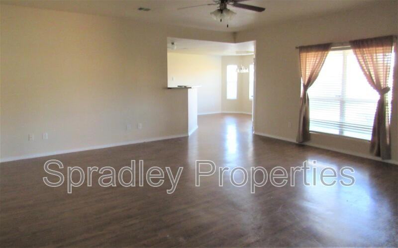 108 Mcfaddan Ln - Photo 4 of 17