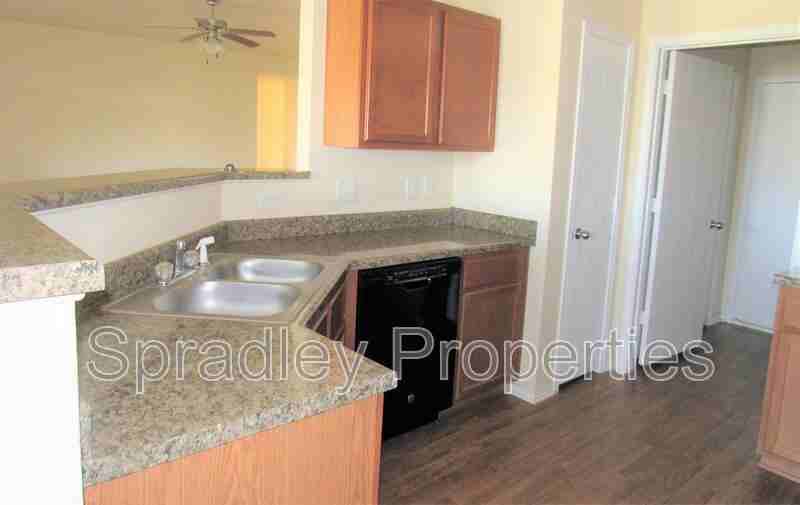 108 Mcfaddan Ln - Photo 7 of 17