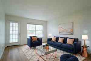 featured image of 3444 Erickson St